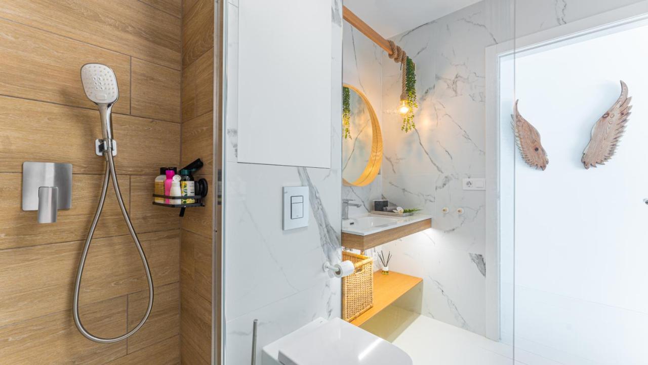 Zama Tamara - Swimming Pool - Ac Apartment